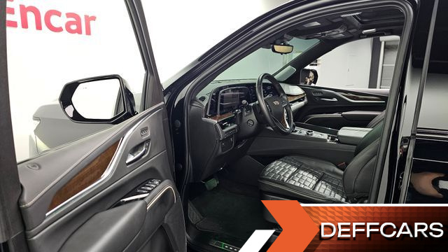 Cadillac ESCALADE 6.2 ESV ESV Sports Platinum купить на сайте DeffCars