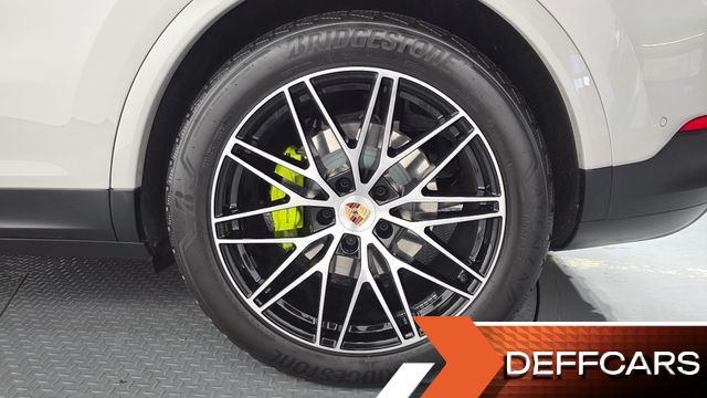 Porsche CAYENNE 3.0 E-Hybrid Coupe купить на сайте DeffCars
