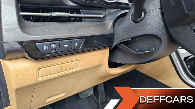 Kia CARNIVAL 9-Seater Prestige купить на сайте DeffCars