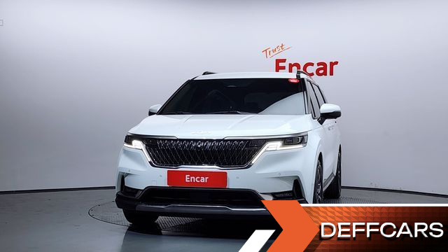 Kia CARNIVAL 9-Seater Signature купить на сайте DeffCars