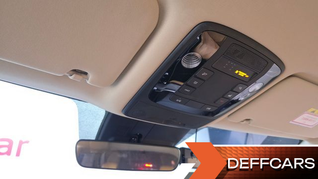 Kia CARNIVAL 9-Seater Prestige купить на сайте DeffCars