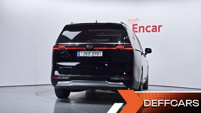 Kia CARNIVAL 9-Seater Signature купить на сайте DeffCars