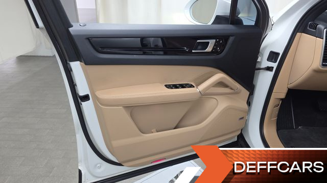 Porsche CAYENNE 3.0 купить на сайте DeffCars