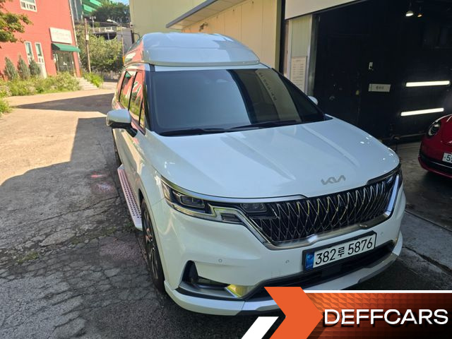 Kia CARNIVAL 7-Seater Hi-Limousine Signature купить на сайте DeffCars
