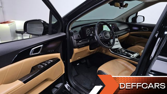 Kia CARNIVAL 9-Seater Signature купить на сайте DeffCars