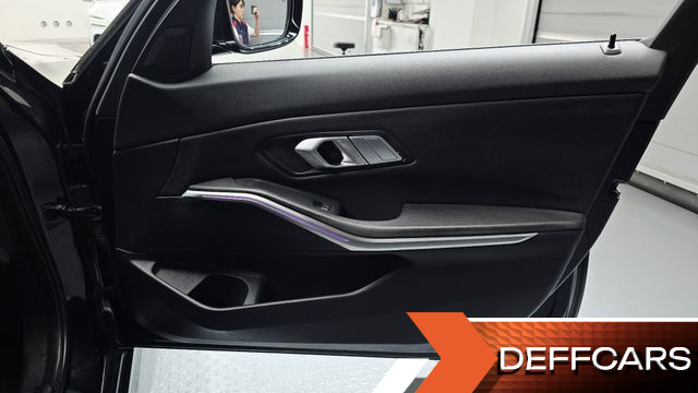 BMW 3-SERIES 320i купить на сайте DeffCars