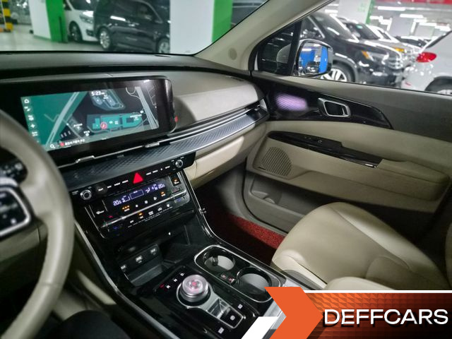 Kia CARNIVAL Gasoline 9-Seater Hi-Limousine Signature купить на сайте DeffCars