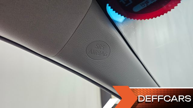 Toyota CAMRY 2.5 LE Hybrid купить на сайте DeffCars