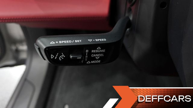 Porsche TAYCAN Base купить на сайте DeffCars