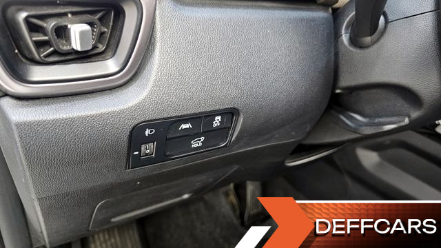 Kia SORENTO Diesel 2.2 4WD Prestige купить на сайте DeffCars