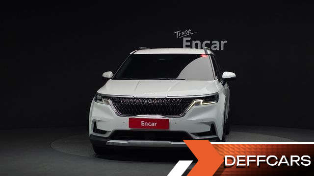 Kia CARNIVAL 9-Seater Prestige купить на сайте DeffCars