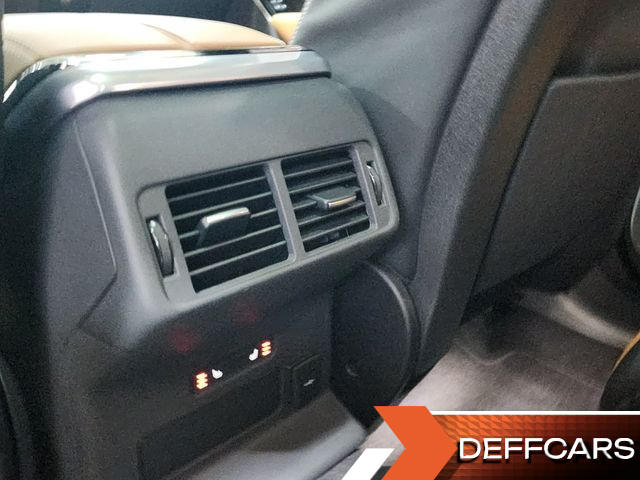 Land Rover RANGE ROVER VELAR 3.0 P400 R-Dynamic HSE купить на сайте DeffCars