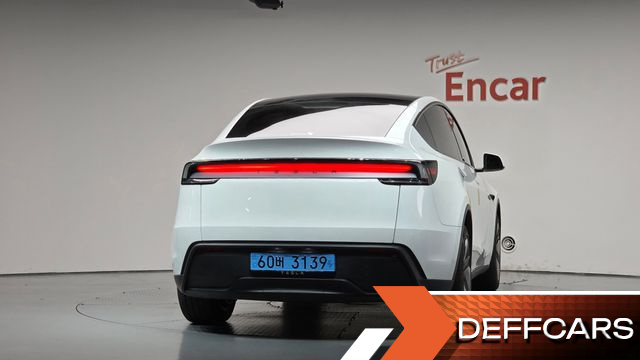 Tesla MODEL Y RWD купить на сайте DeffCars