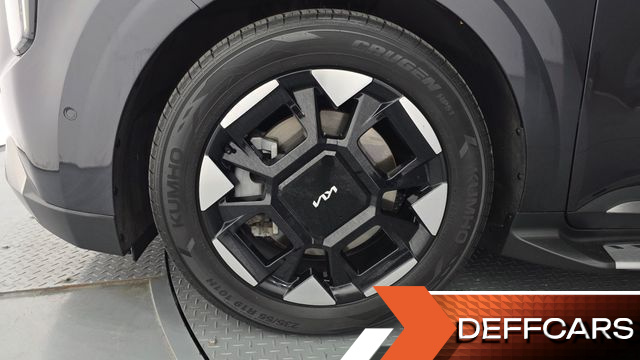 Kia CARNIVAL 7-Seater Signature купить на сайте DeffCars