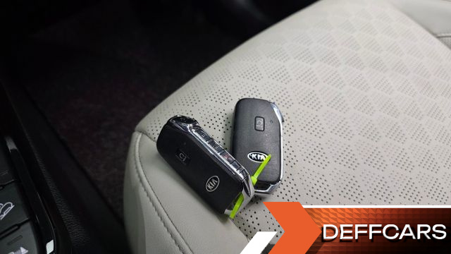Kia SELTOS Gasoline 1.6 Turbo 4WD Gravity купить на сайте DeffCars
