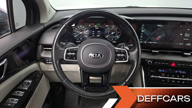 Kia CARNIVAL Diesel 9-Seater Signature купить на сайте DeffCars