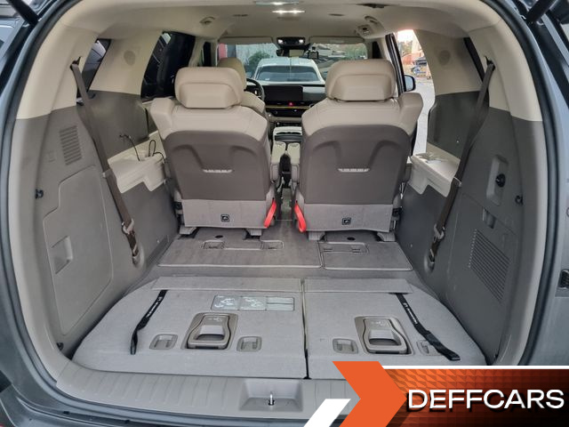 Kia CARNIVAL 7-Seater Signature купить на сайте DeffCars