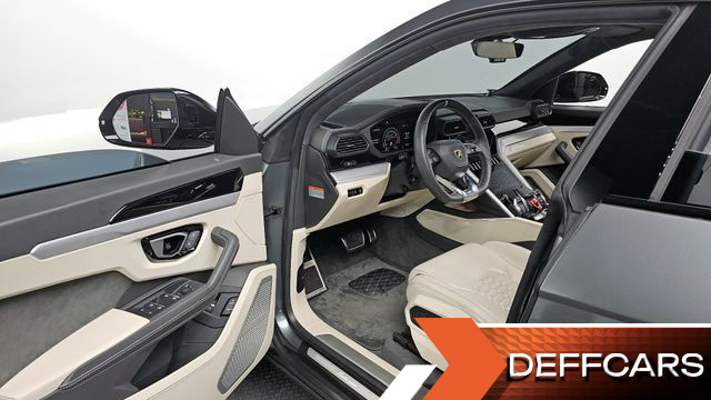 Lamborghini URUS 4.0 V8 купить на сайте DeffCars