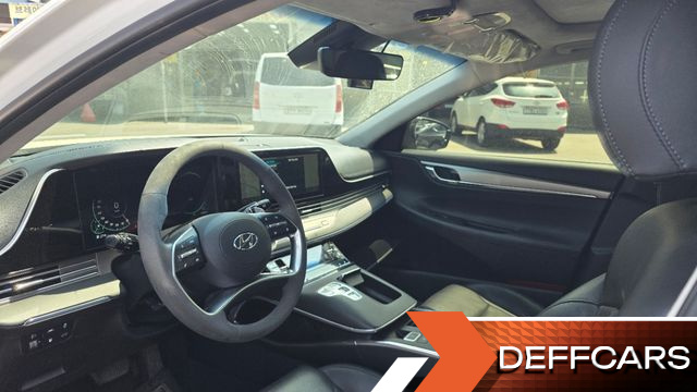 Hyundai GRANDEUR 3.3 Le Blanc купить на сайте DeffCars