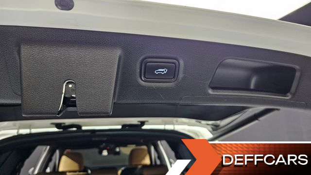 Hyundai SANTAFE Gasoline 2.5T 2WD Calligraphy купить на сайте DeffCars