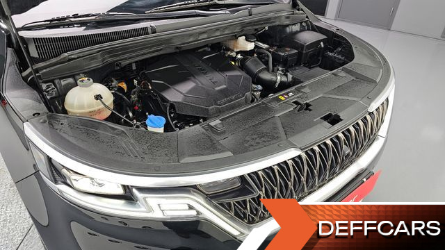 Kia CARNIVAL 9-Seater Noblesse купить на сайте DeffCars