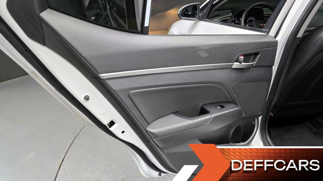 Hyundai AVANTE 1.6 GDI Value Plus купить на сайте DeffCars