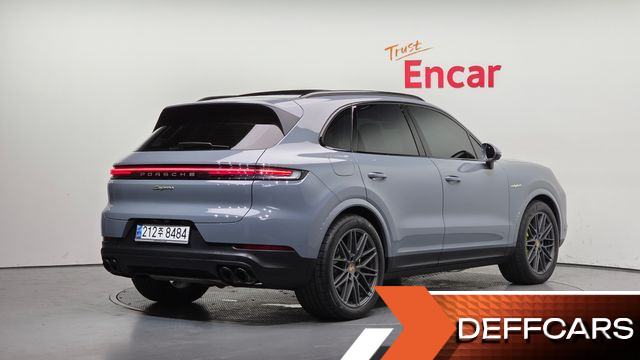 Porsche CAYENNE 3.0 E-Hybrid купить на сайте DeffCars
