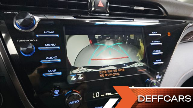 Toyota CAMRY 2.5 LE Hybrid купить на сайте DeffCars