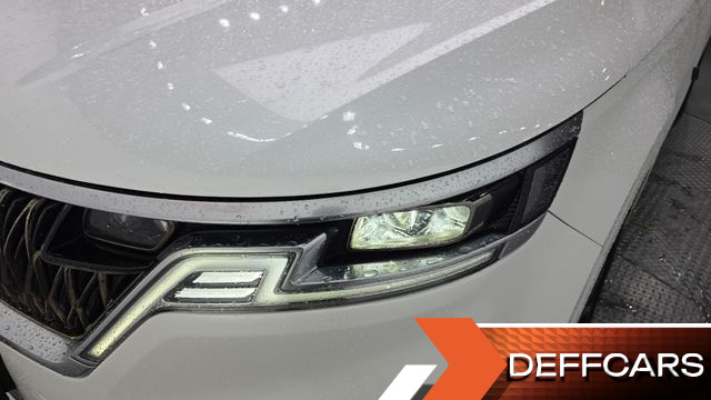 Kia CARNIVAL Gasoline 9-Seater Signature купить на сайте DeffCars