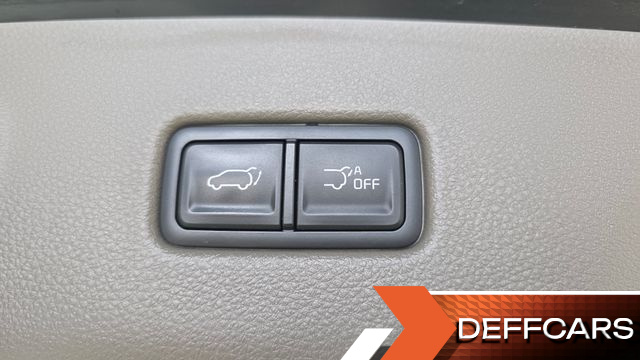 Kia CARNIVAL 9-Seater Noblesse купить на сайте DeffCars