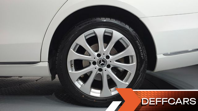 Mercedes E-CLASS E220d 4MATIC Exclusive купить на сайте DeffCars