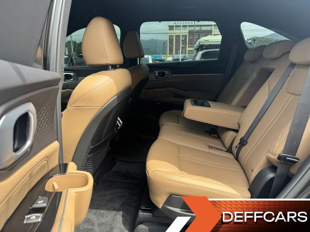 Kia SORENTO HEV 1.6 2WD Gravity купить на сайте DeffCars