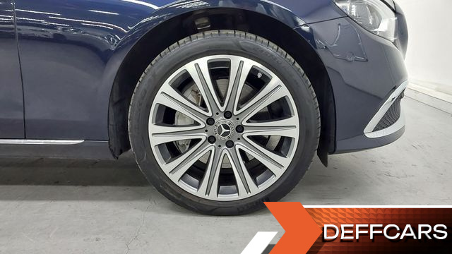 Mercedes E-CLASS E350 4MATIC Exclusive купить на сайте DeffCars