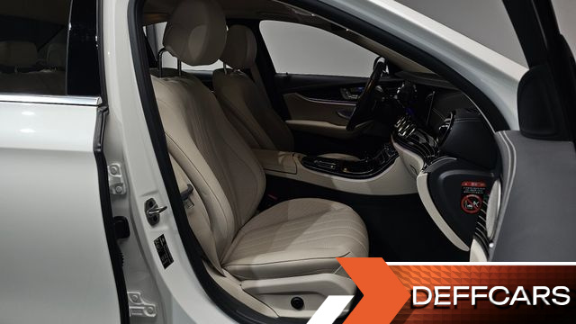 Mercedes E-CLASS E450 4MATIC Exclusive купить на сайте DeffCars