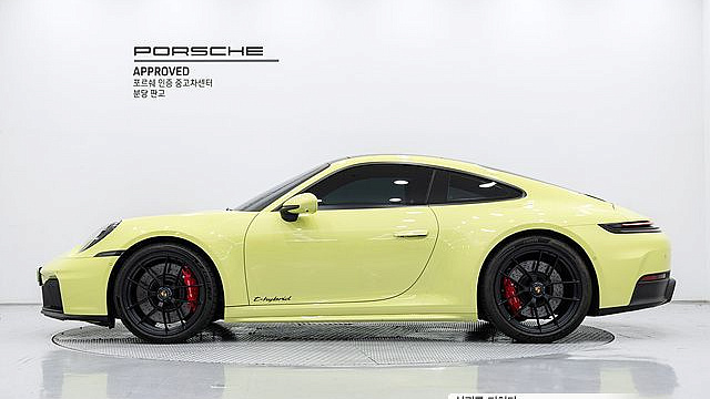 Porsche 911 Carrera 4 GTS купить на сайте DeffCars