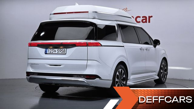 Kia CARNIVAL Diesel 9-Seater Hi-Limousine Signature купить на сайте DeffCars