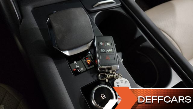 Land Rover DISCOVERY D250 SE купить на сайте DeffCars