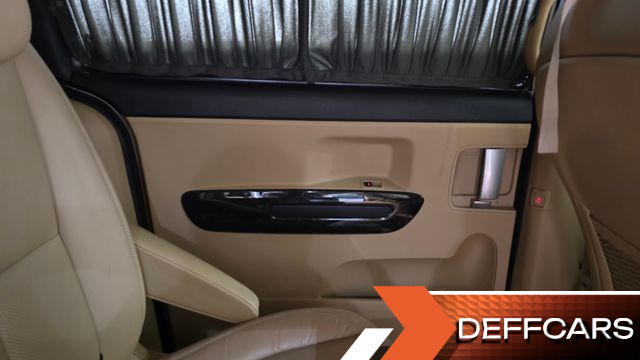 Kia CARNIVAL 9-Seater Hi-Limousine Noblesse Special купить на сайте DeffCars