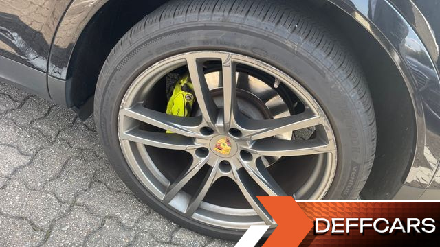 Porsche CAYENNE 3.0 E-Hybrid купить на сайте DeffCars