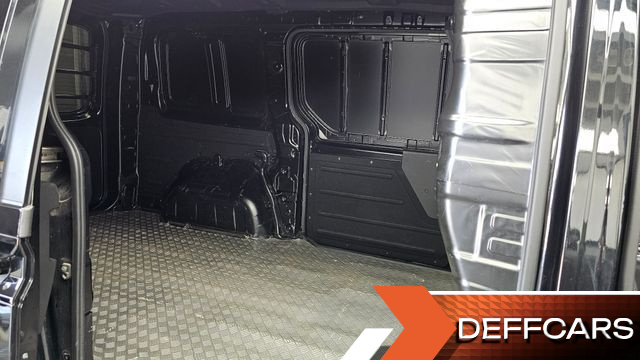 Hyundai STARIA Cargo 3-Seater Smart купить на сайте DeffCars