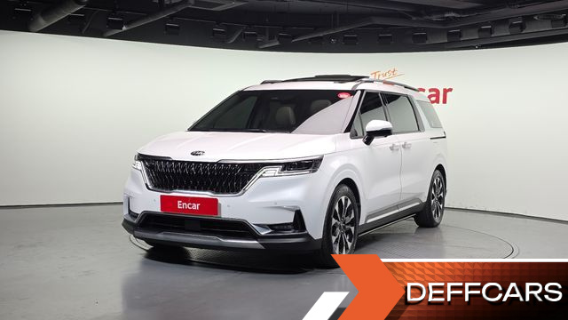 Kia CARNIVAL Gasoline 7-Seater Signature купить на сайте DeffCars