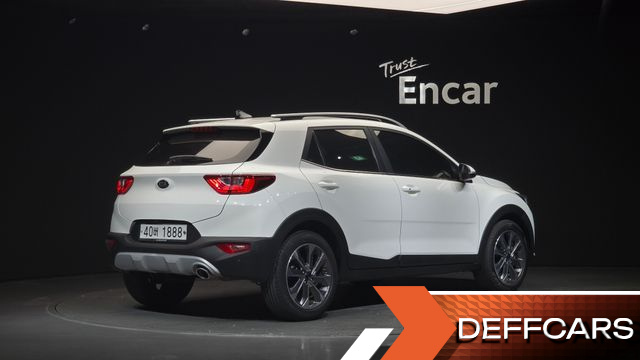 Kia STONIC 1.4 Prestige купить на сайте DeffCars