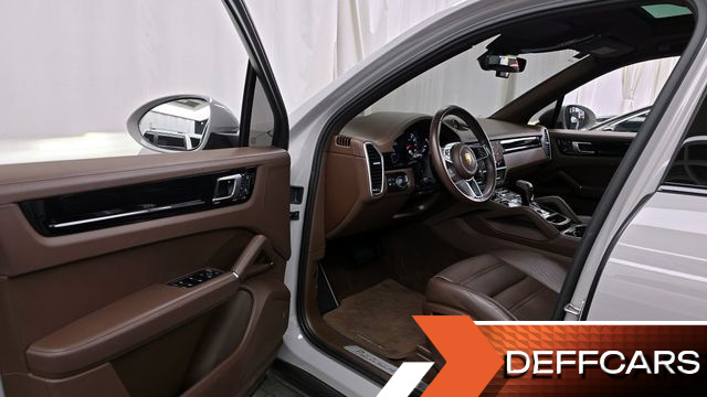 Porsche CAYENNE 3.0 PLATINUM EDITION купить на сайте DeffCars