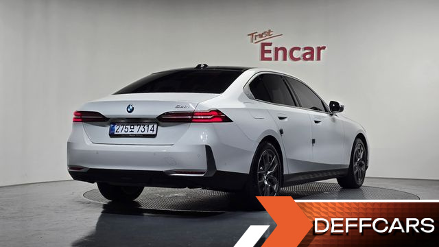 BMW 5-SERIES 520i купить на сайте DeffCars