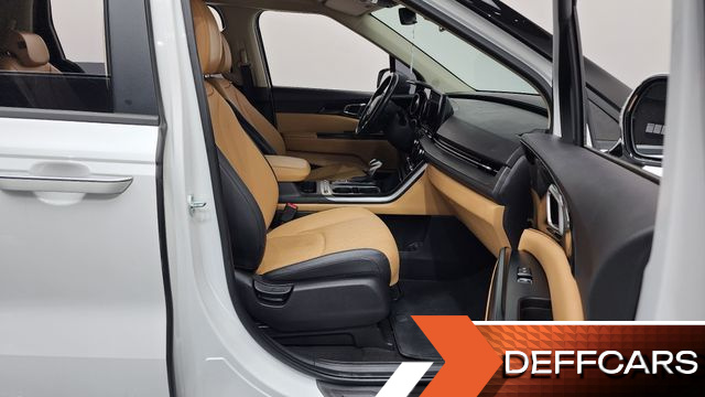 Kia CARNIVAL 9-Seater Prestige купить на сайте DeffCars