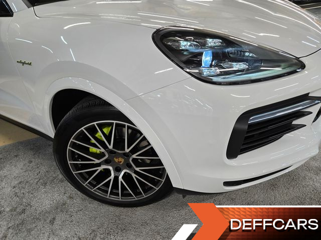Porsche CAYENNE 3.0 E-Hybrid Coupe купить на сайте DeffCars