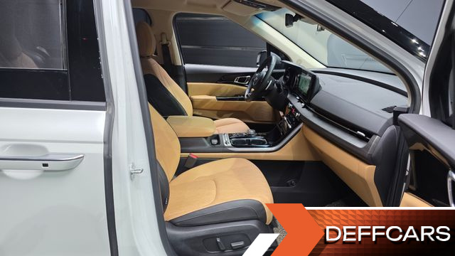 Kia CARNIVAL 9-Seater Noblesse купить на сайте DeffCars