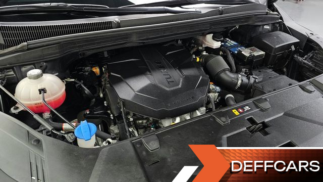 Kia CARNIVAL 9-Seater Signature купить на сайте DeffCars