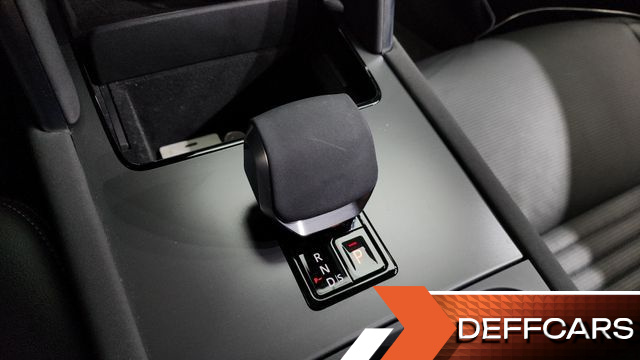 Land Rover DISCOVERY SPORT P250 Dynamic SE купить на сайте DeffCars