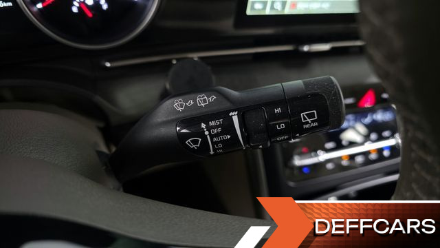 Kia CARNIVAL 9-Seater Prestige купить на сайте DeffCars